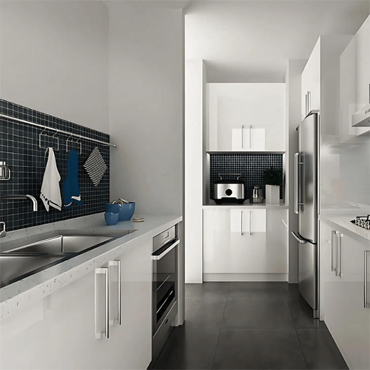 White Lacquer Kitchen Cabinets